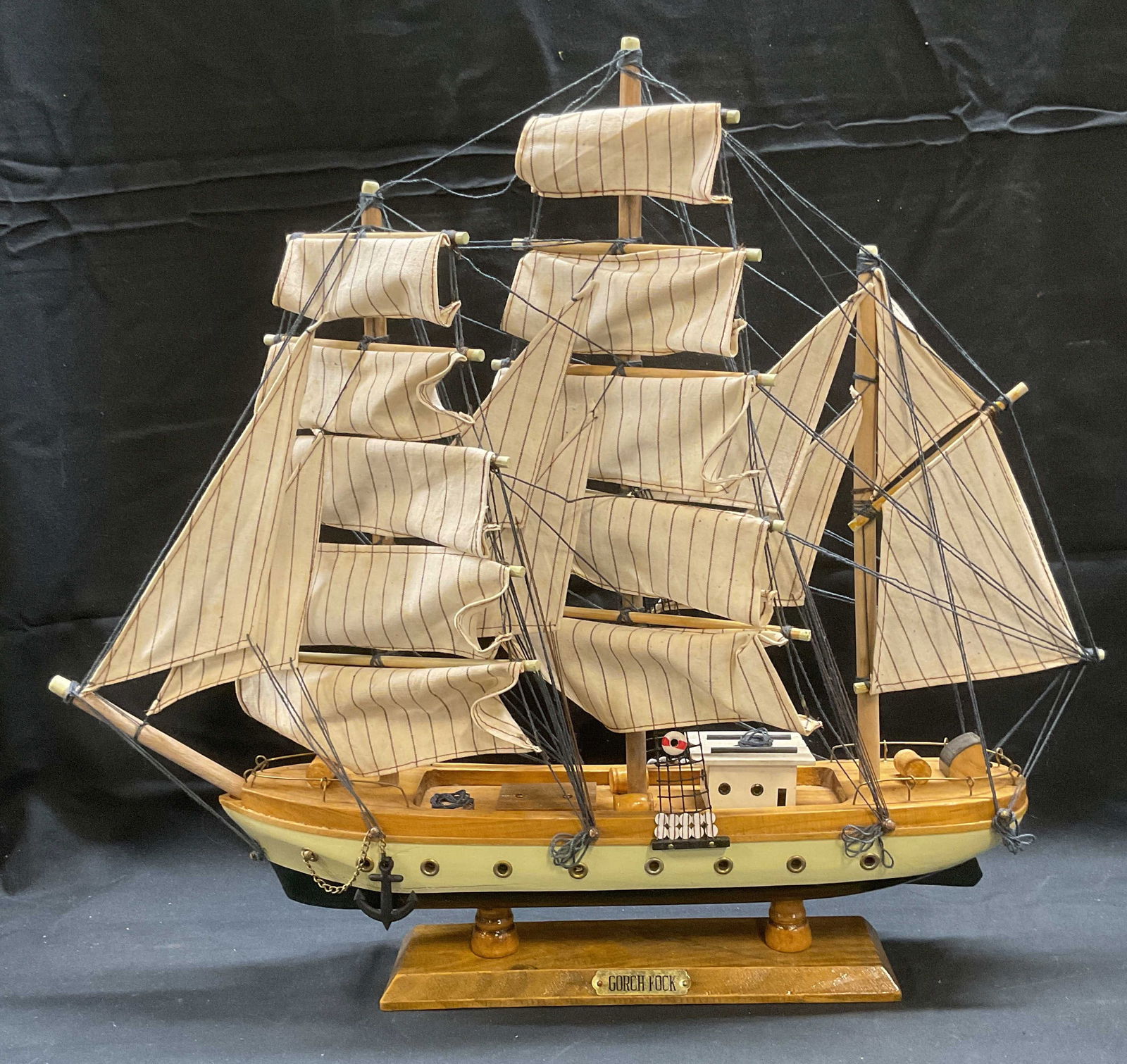 Vintage Gorch Flock Sailing Ship Model (1 of 7)