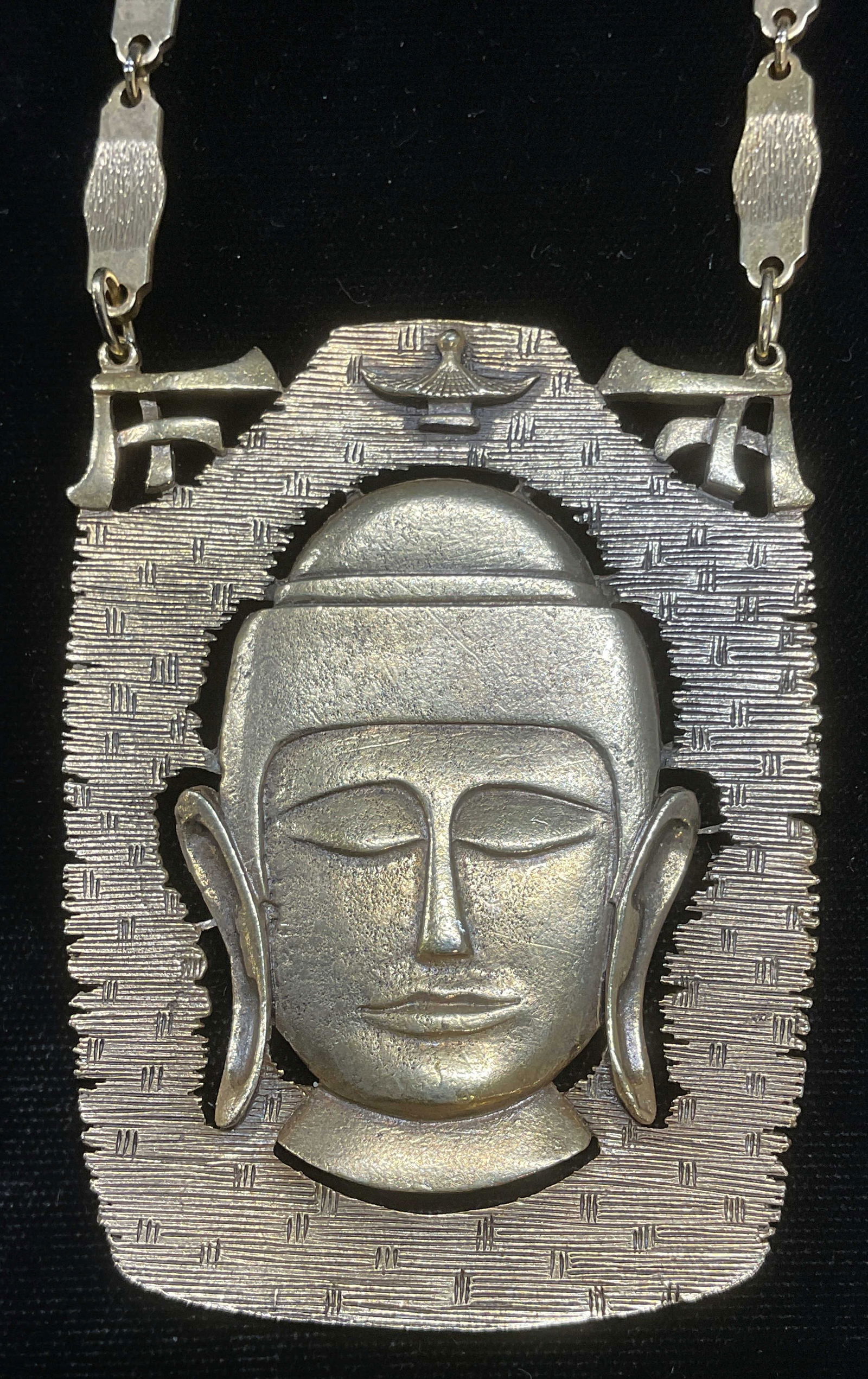 Gold Tone Buddha Head Pendant Necklace (1 of 7)