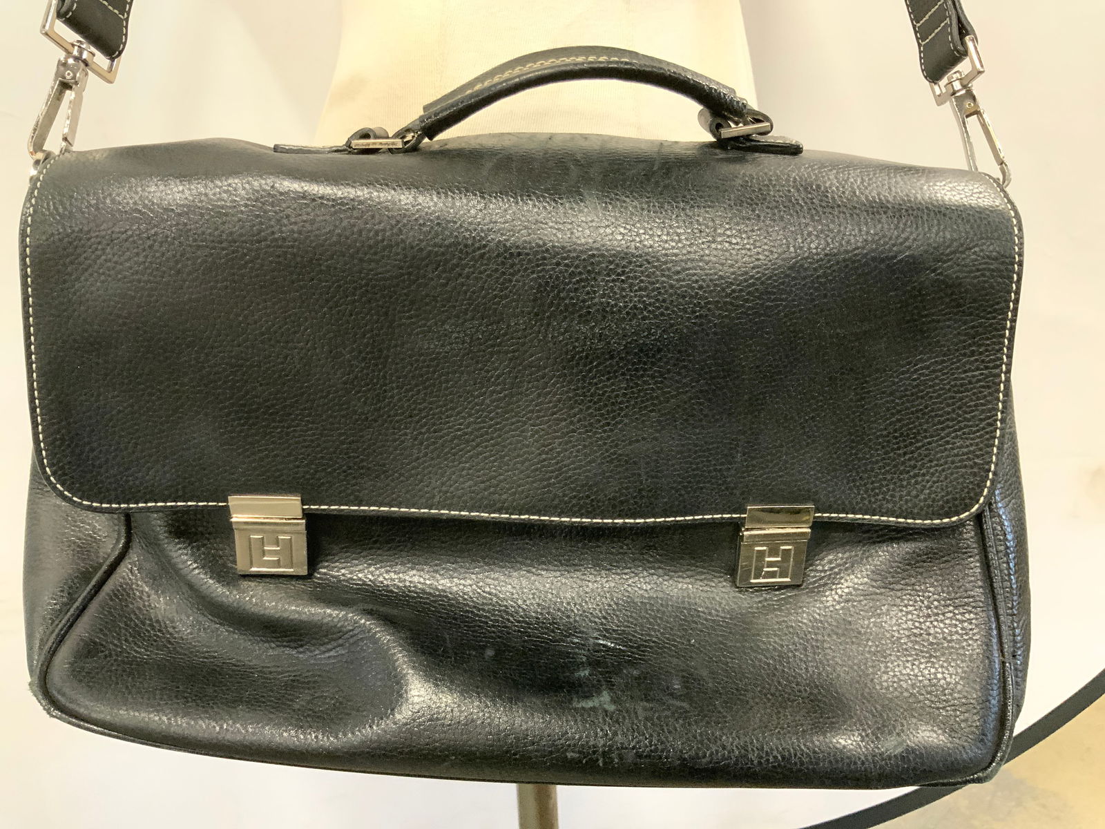 LAMBERTSON TRUEX Pebbled Leather Crossbody Bag (1 of 10)