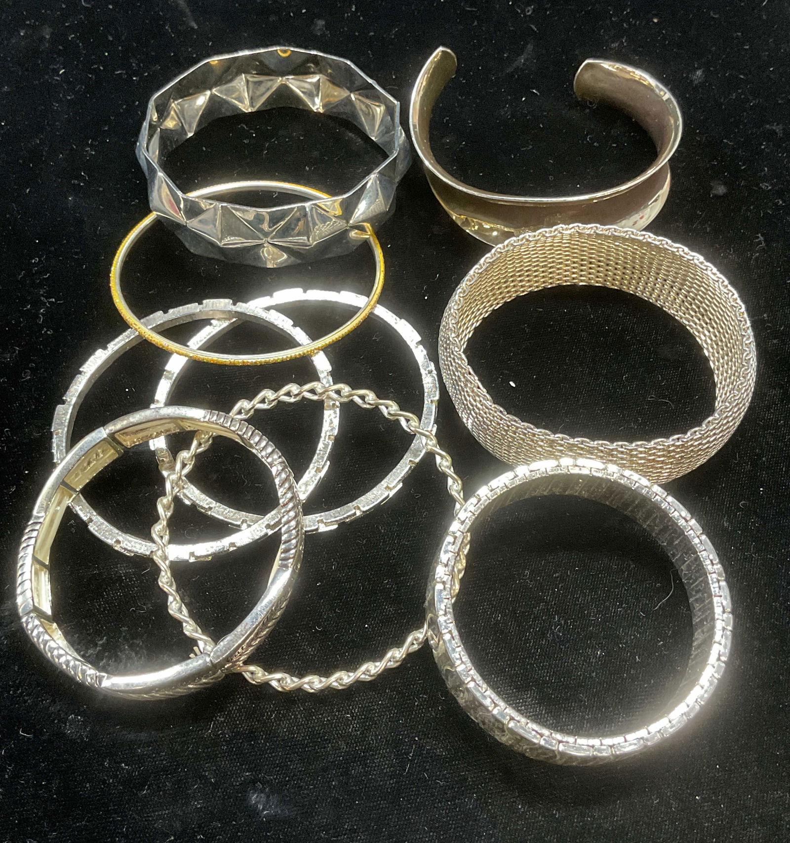 Group Lot Silver Tone Bangle Bracelets (1 of 9)