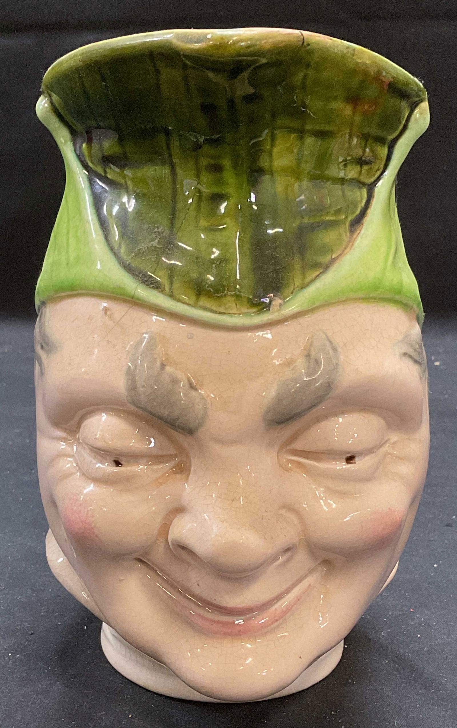 Antq Sarreguemines Majolica Ceramic Puck Pitcher (1 of 6)