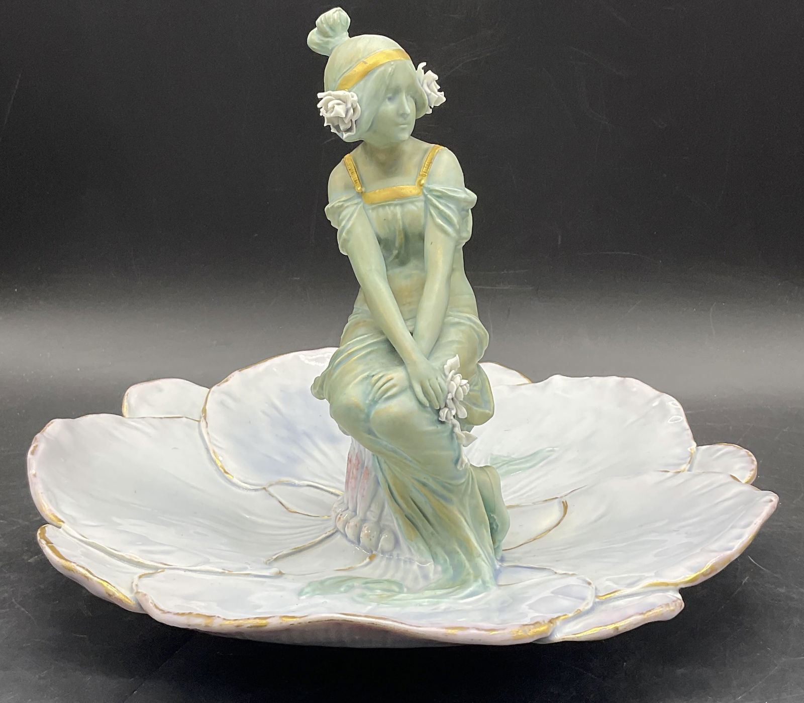 WIEN AUSTRIA Water Lily Female Figural Porc Plate