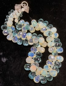 Vintage Opalescent Semiprecious Stone Necklace