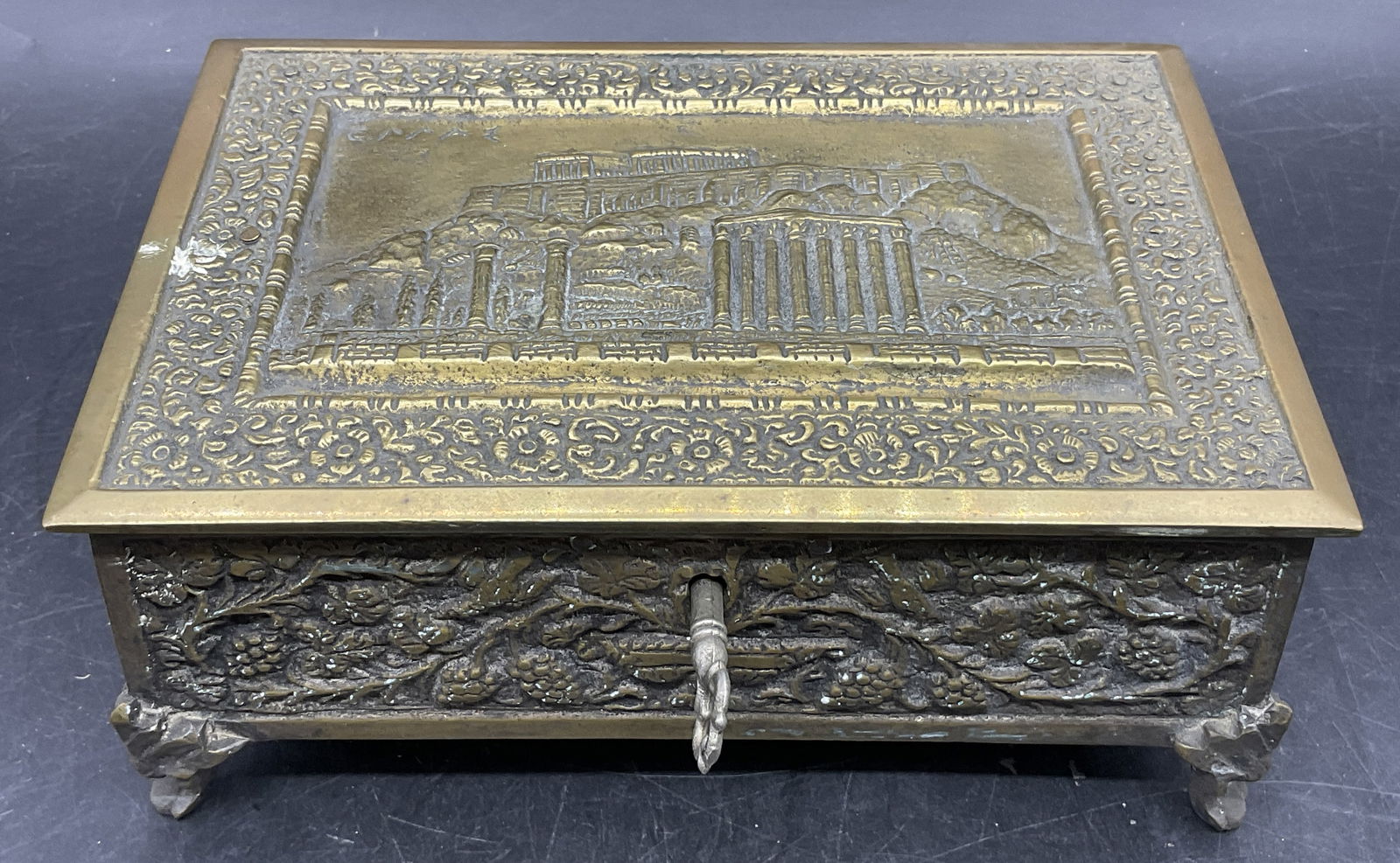 Signed Vntg Bronze Jewelry Casket / Keepsake Box (1 of 13)