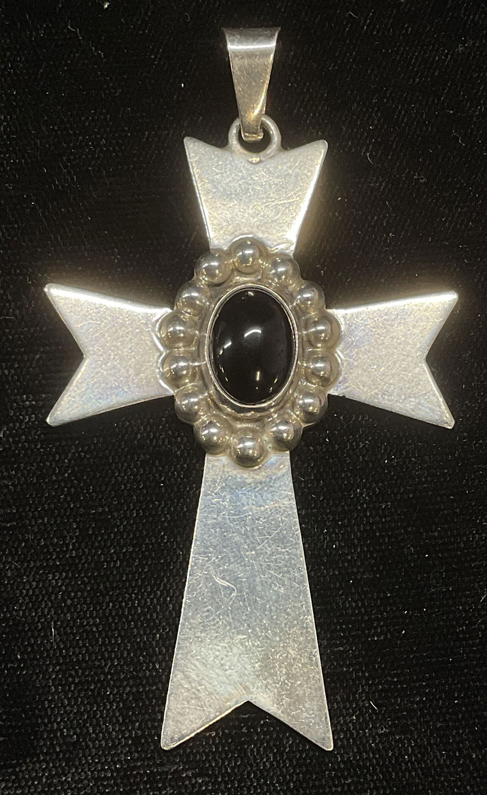 Vtg CII Sterling Silver Onyx Cross Pendant, Mexico (1 of 6)