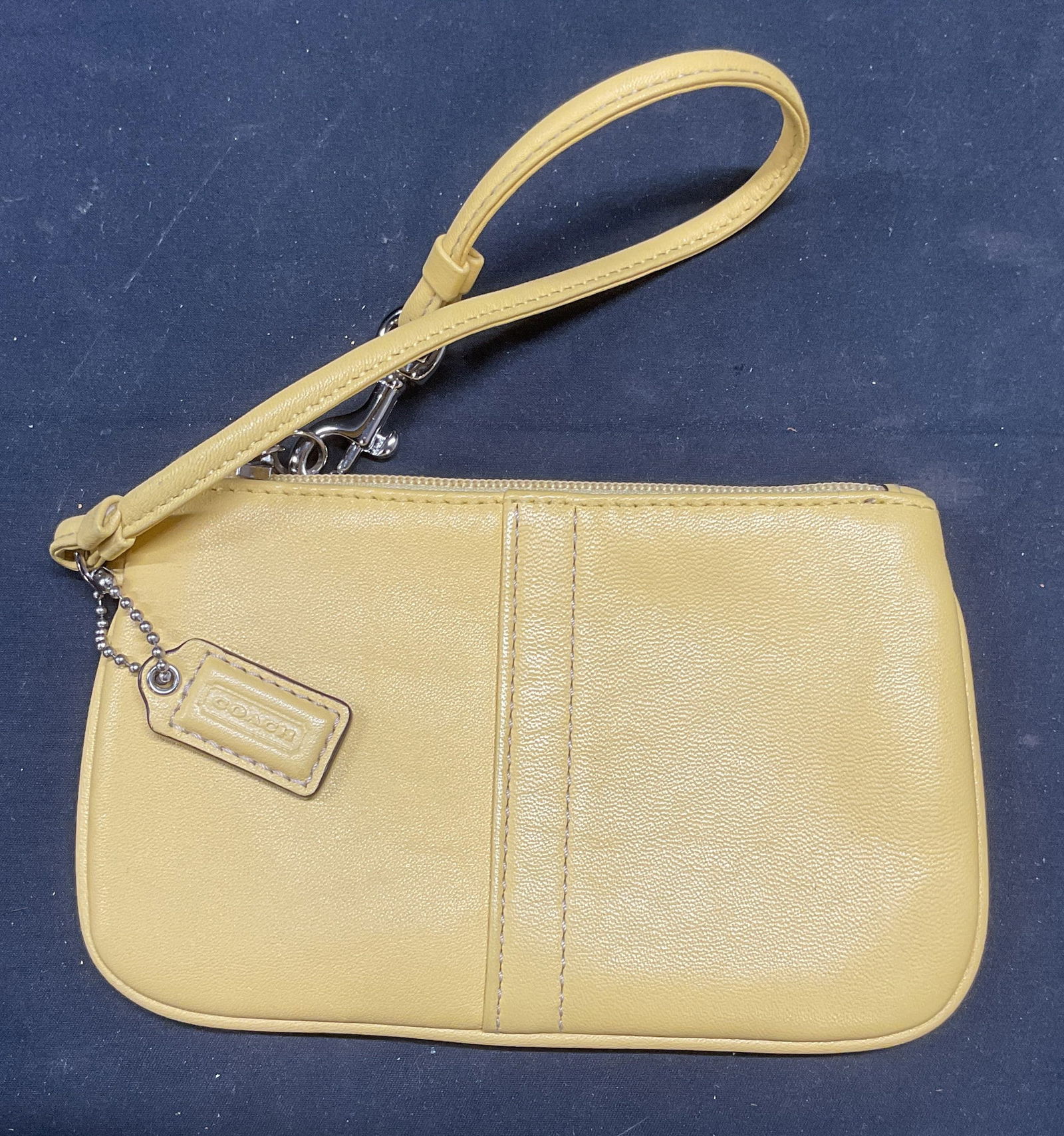 Coach Yellow Leather Wristlet (1 of 6)