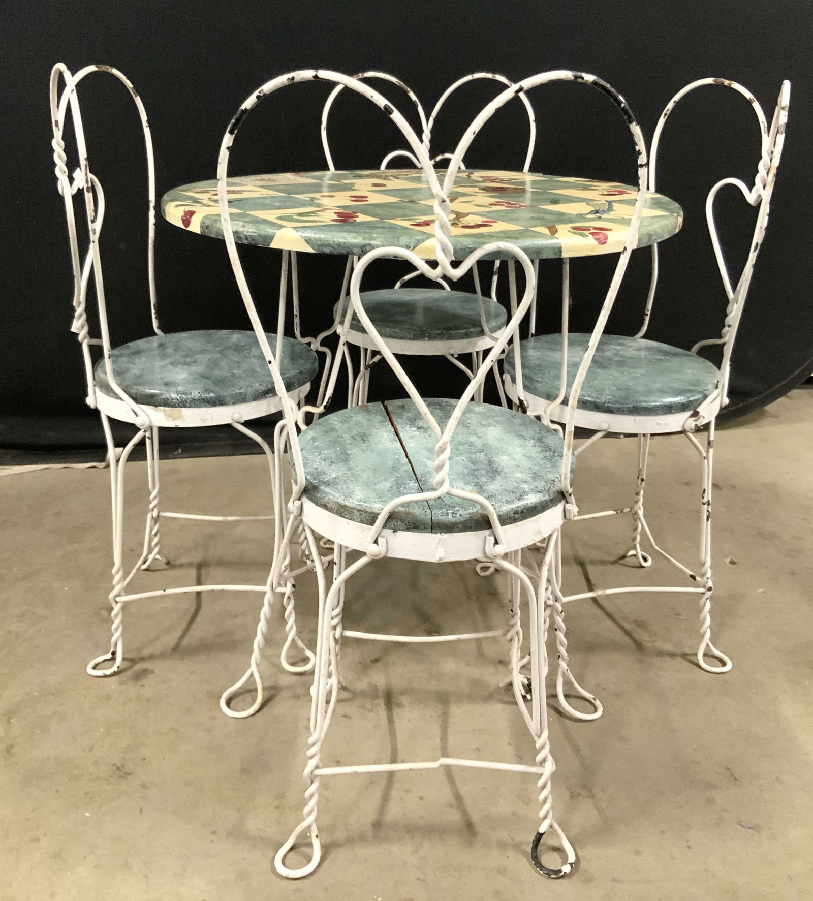 Set 5 Vntg Ice Cream Parlor Chairs & Table (1 of 9)