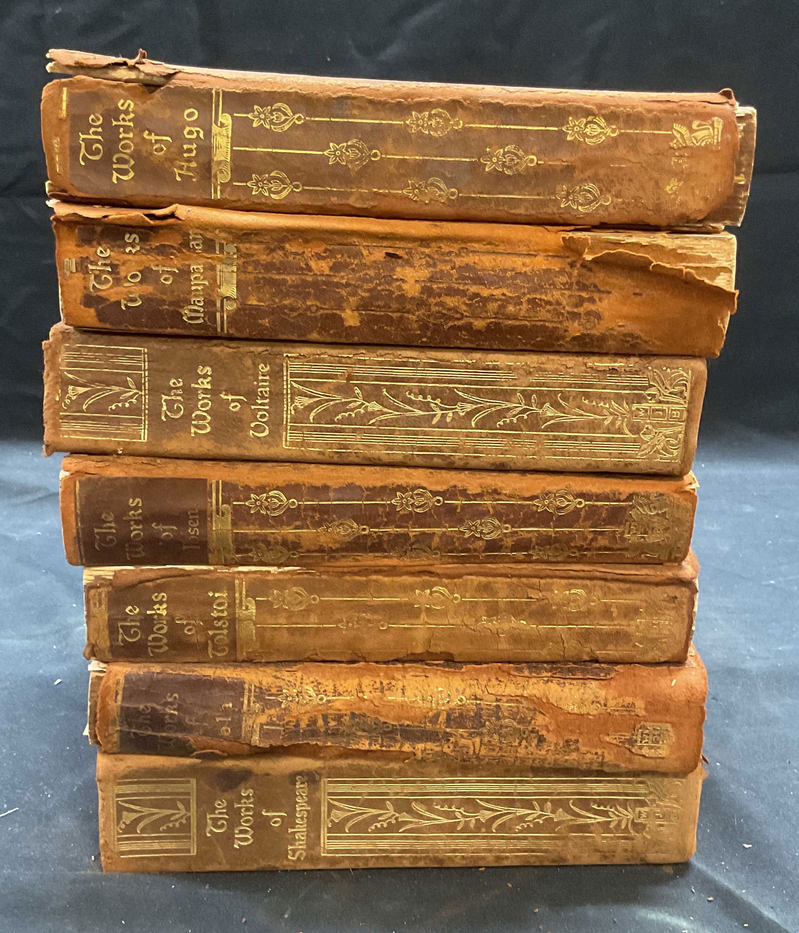 Group Lot Antique Books, Shakespeare +More (1 of 10)