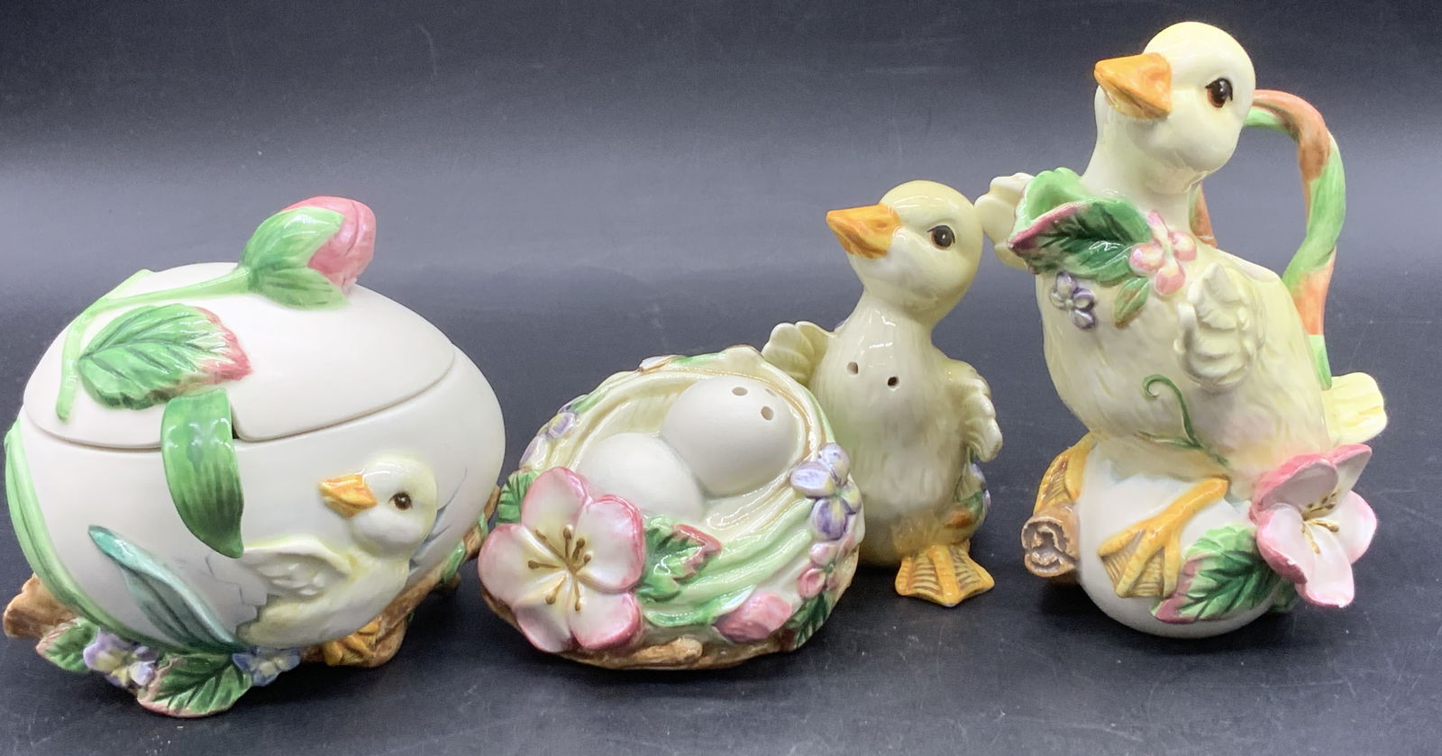 Set 4 FITZ & FLOYD Ceramic Duck Motif Tableware (1 of 8)