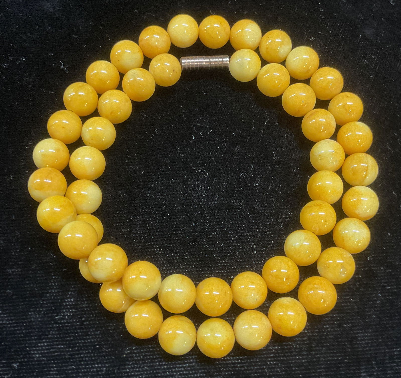 Vintage Yellow Jade Beaded Choker Necklace (1 of 6)