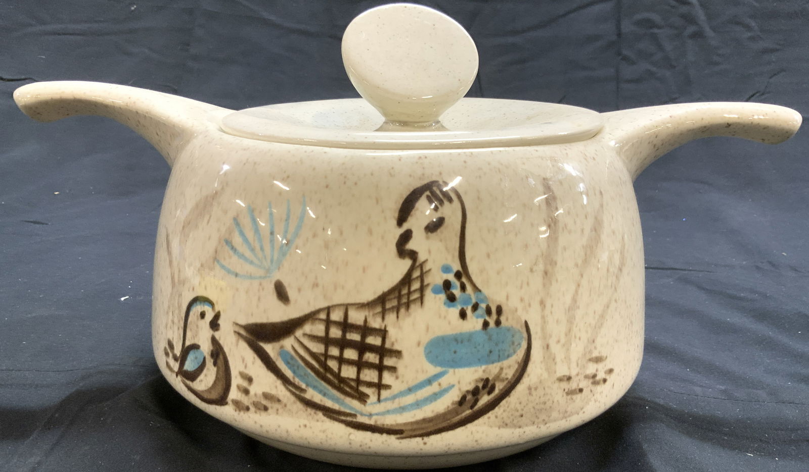 RED WING POTTERY BOB WHITE Quail Casserole Dish (1 of 7)
