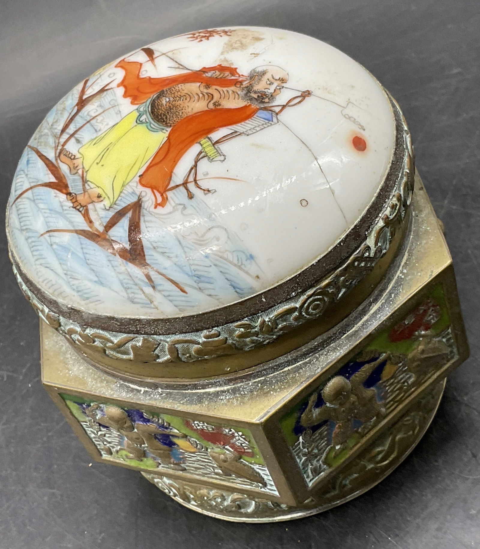 Hand Painted Asian Porcelain & Brass Trinket Box (1 of 8)