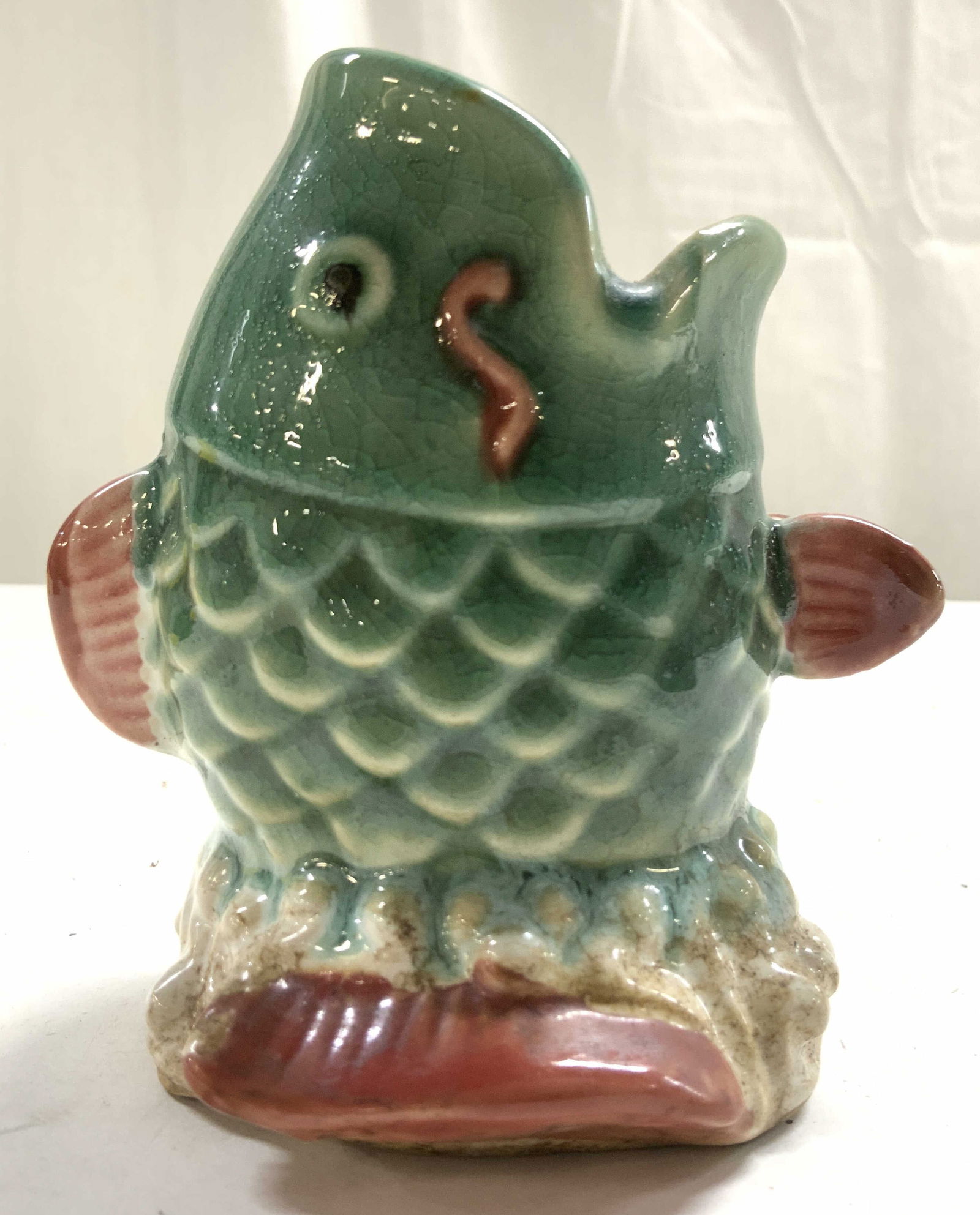 Vntg Ceramic Fish Pen Holder Vase Vessel (1 of 6)