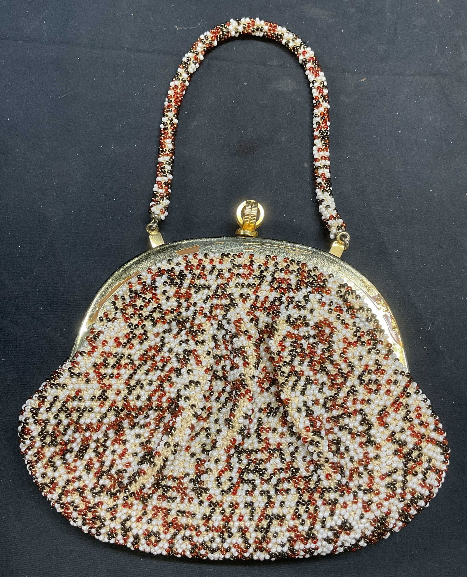 Vintage Gold Tn White & Red Beaded Handbag (1 of 6)