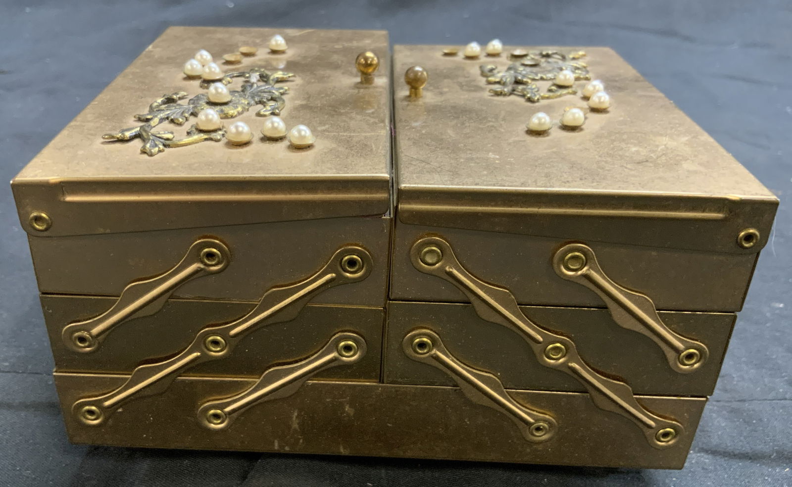 GOLD TONE Vntg Multi Tier Folding Jewelry Box (1 of 7)