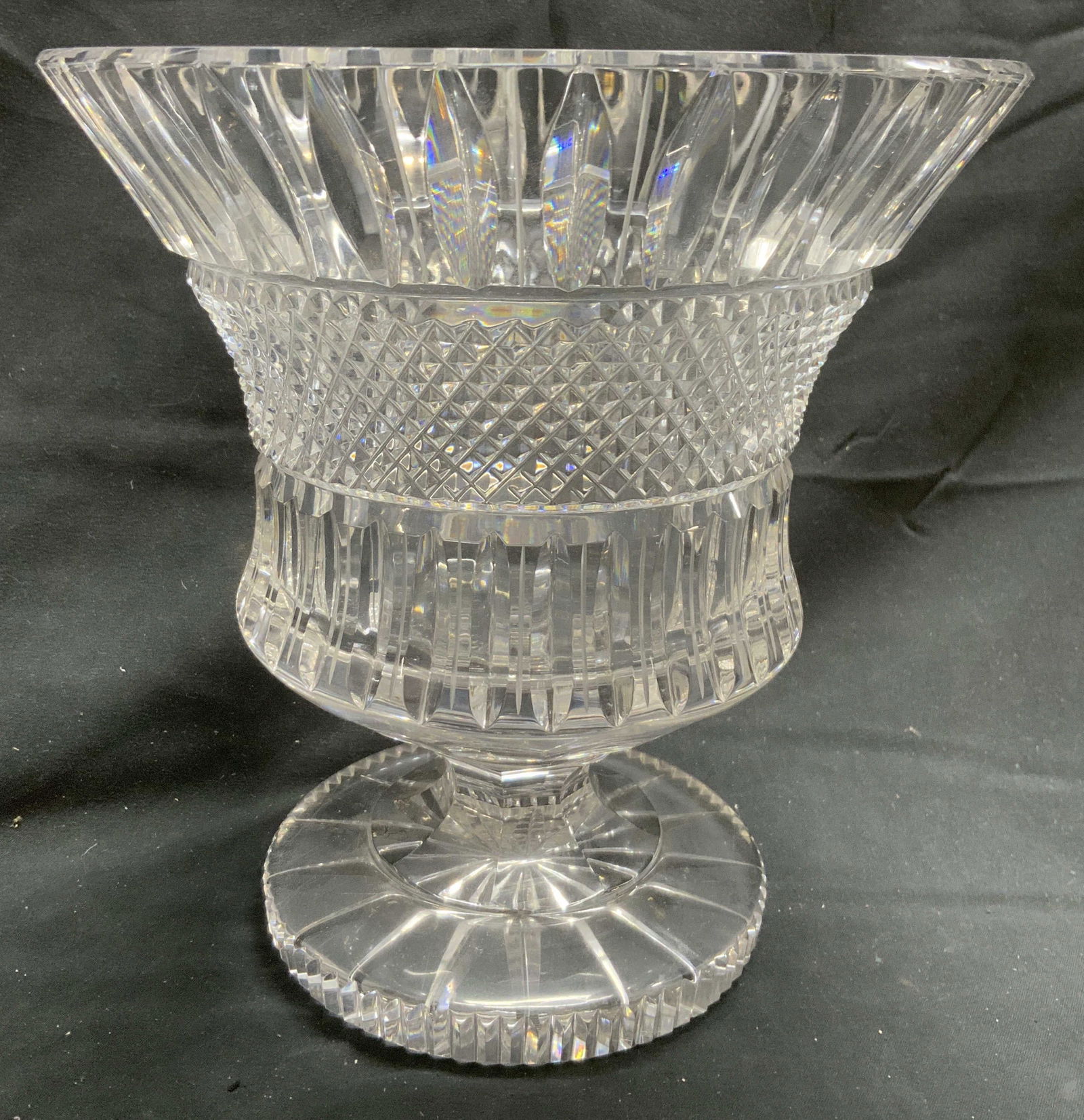 GALWAY Irish Crystal Footed Vessel 8in Tall (1 of 6)