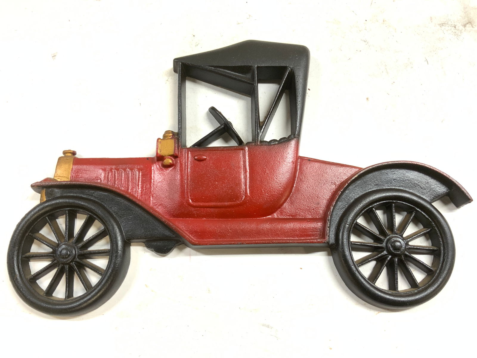 MIDWEST Vtg Cast Metal Ford Model T Wall Hanging (1 of 6)