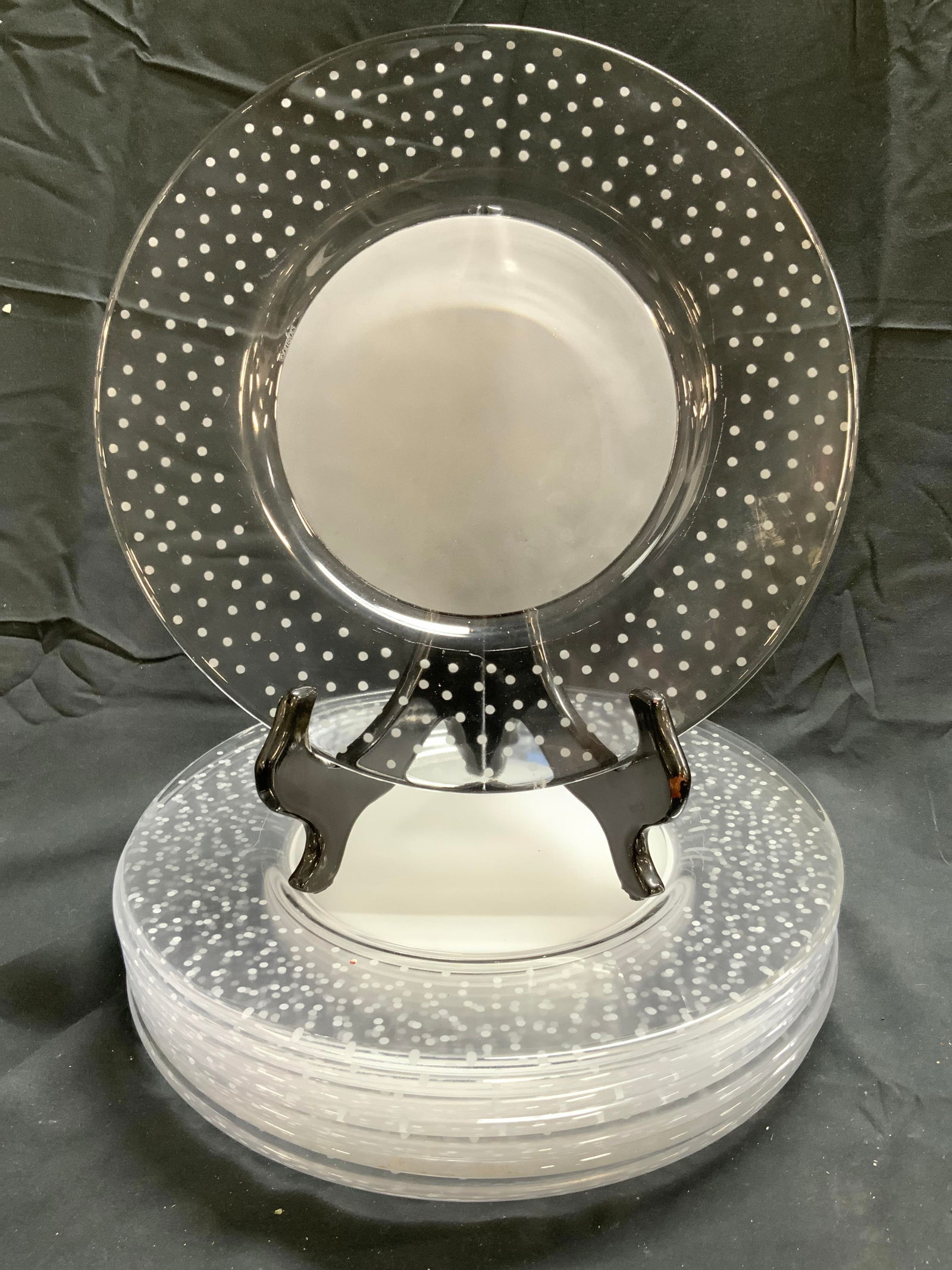 ORREFORS 8 Frosted Art Gls Plates W Polka Dots: Each plate is trademarked OREEFORS Lot includes 8 plates. Each are glass. Plates each have frosted Polka dot detail around edges. Center of each plate is frosted. Plates measure approximately 11.75 in