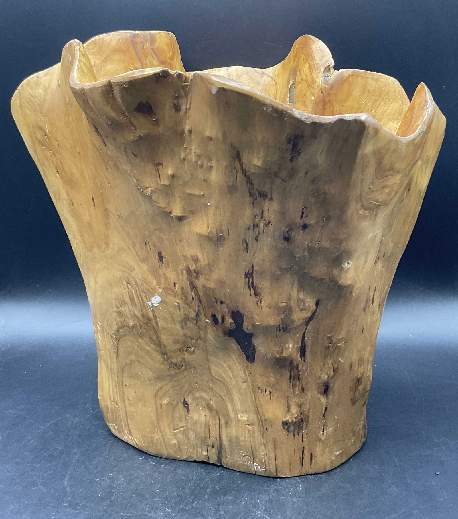 CON Burl Wood Vessel (1 of 8)