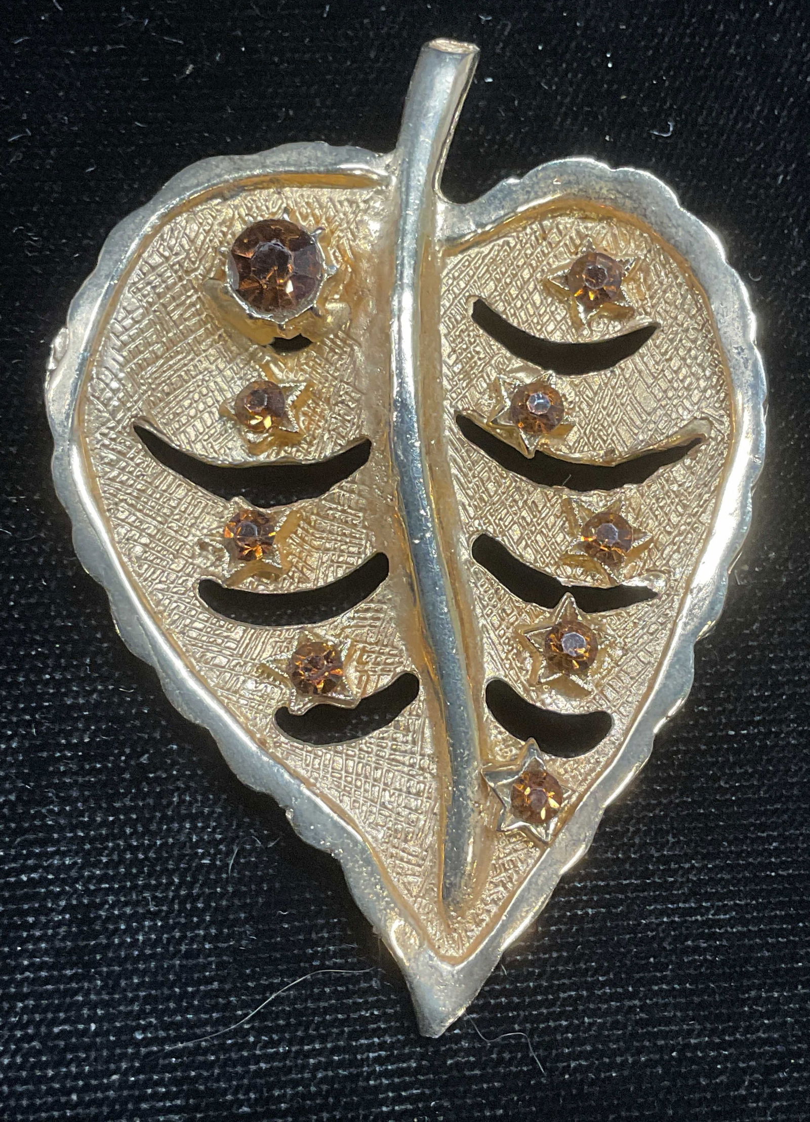 Vintage Gold Tone Crystal Leaf Brooch (1 of 6)