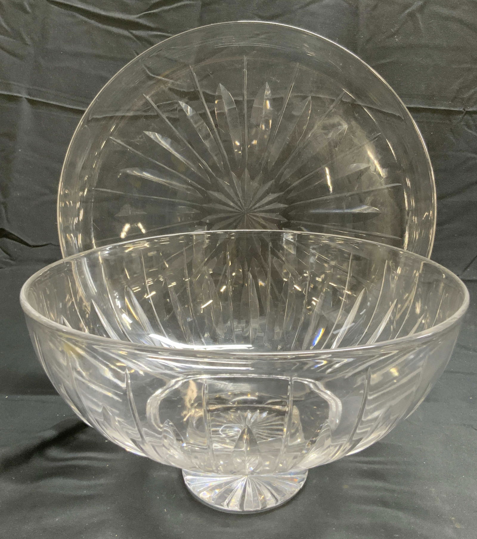 STUART ENGLAND Cut Crystal Bowl & Serv Dish (1 of 6)