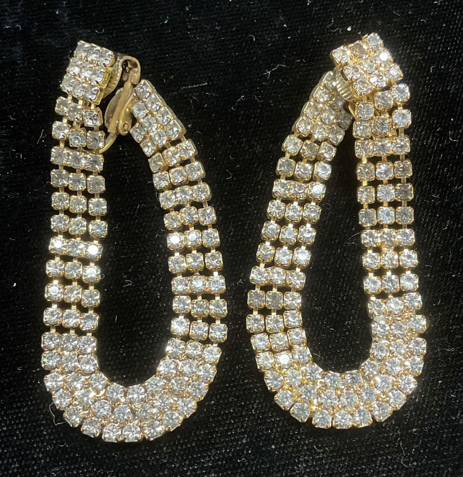 Vtg Gold Tn Crystal Chain Drop Earrings, 2.25in L (1 of 6)