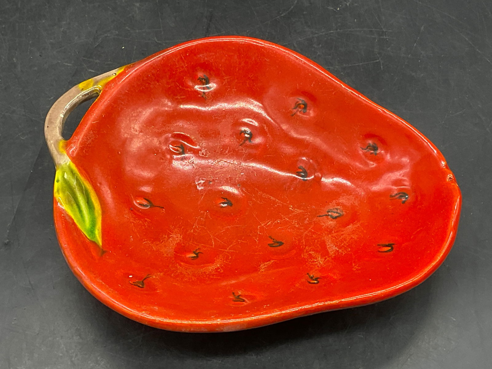 Vintage Ceramic Strawberry Form Dish, Japan (1 of 7)