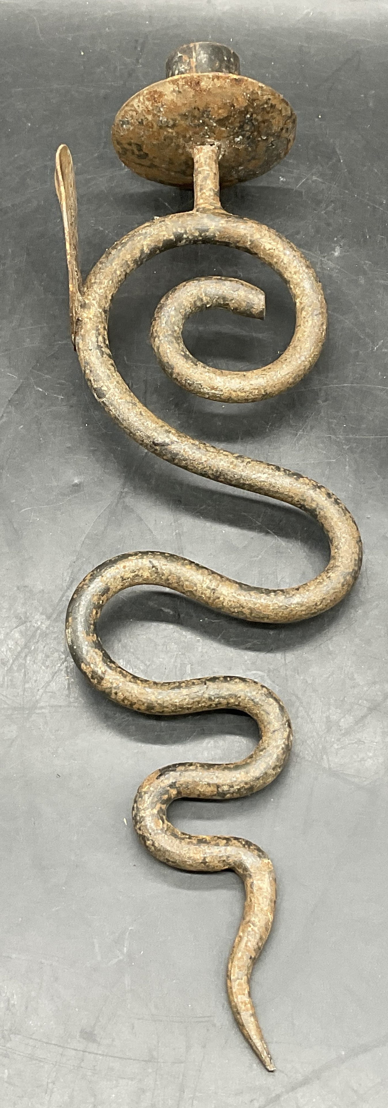 Vintage Iron Serpentine Design Candle Holder (1 of 7)