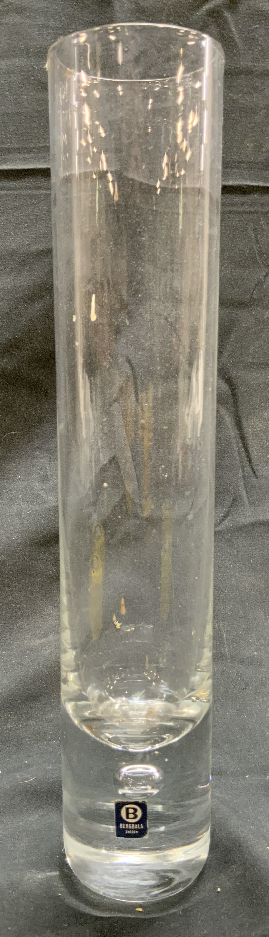 BERGDALA Controlled Bubble Glass Vase SWEDEN (1 of 6)