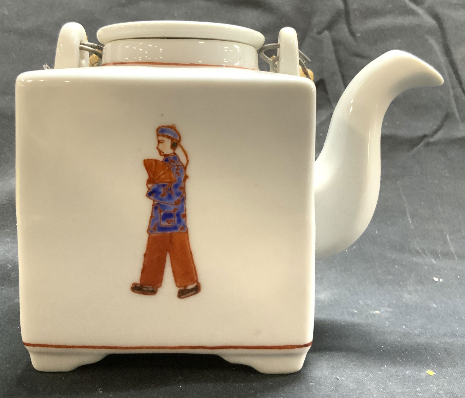 Vintage Hand Painted Asian Porcelain Teapot W Lid (1 of 7)