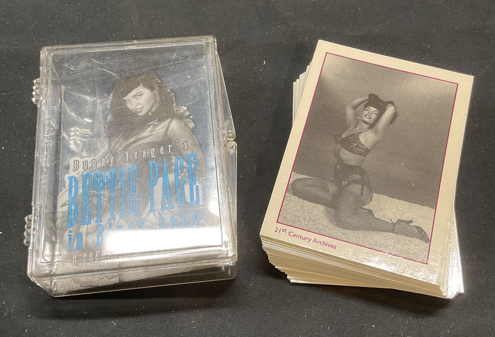 Group Lot 50 Bettie Page Adult Trading Cards (1 of 6)