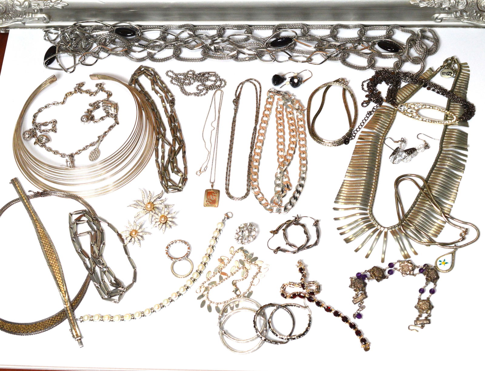 Collection of Silver Tone Jewelry (1 of 9)