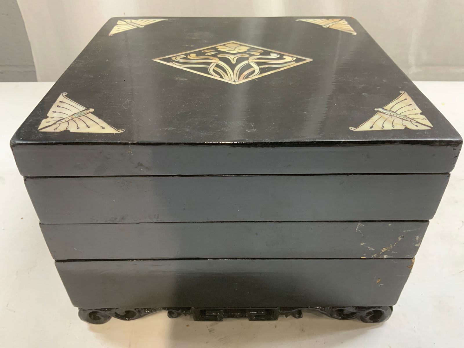 Vintage Multi Tier Asian Lacquered Box (1 of 8)