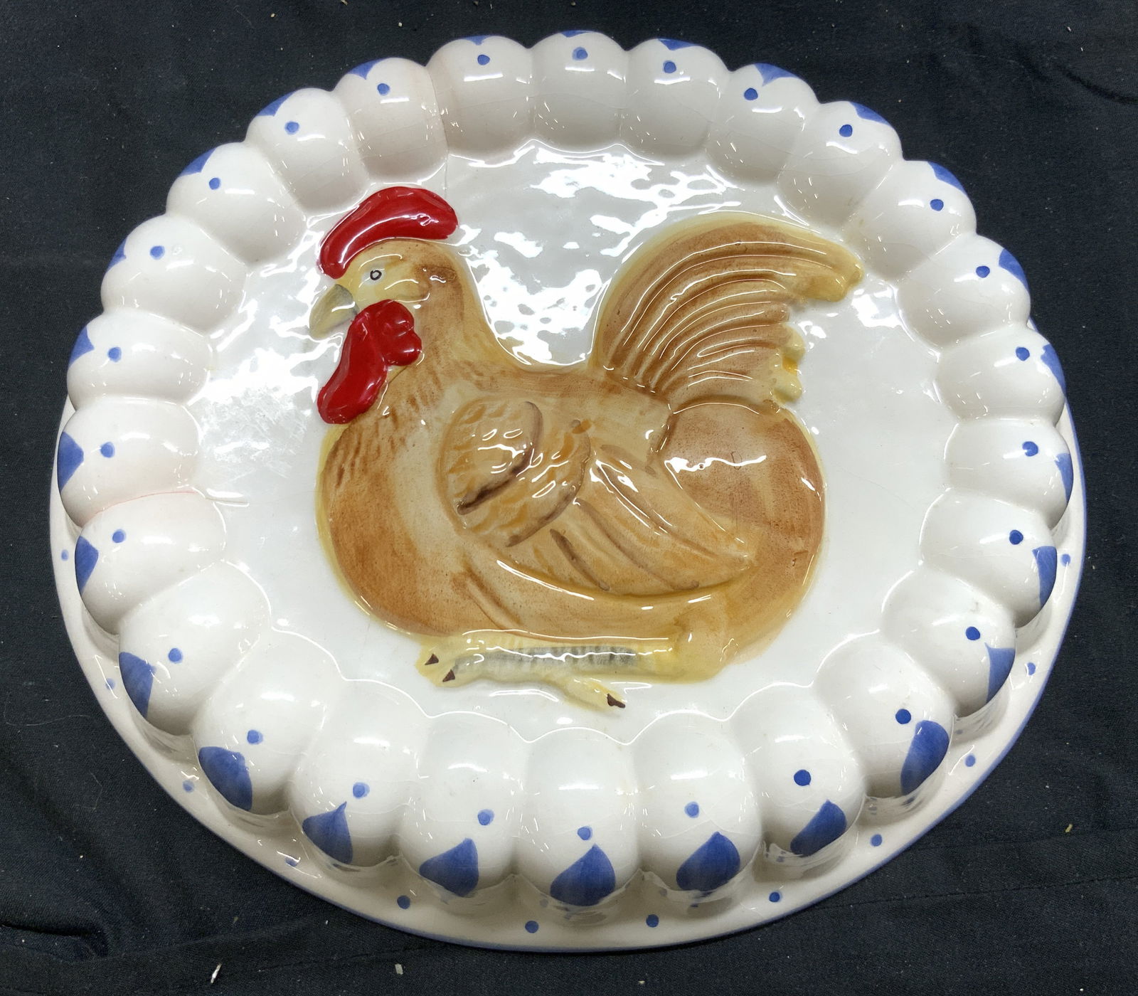 DH HOLMES Hand Painted Ceramic Rooster Mold (1 of 6)