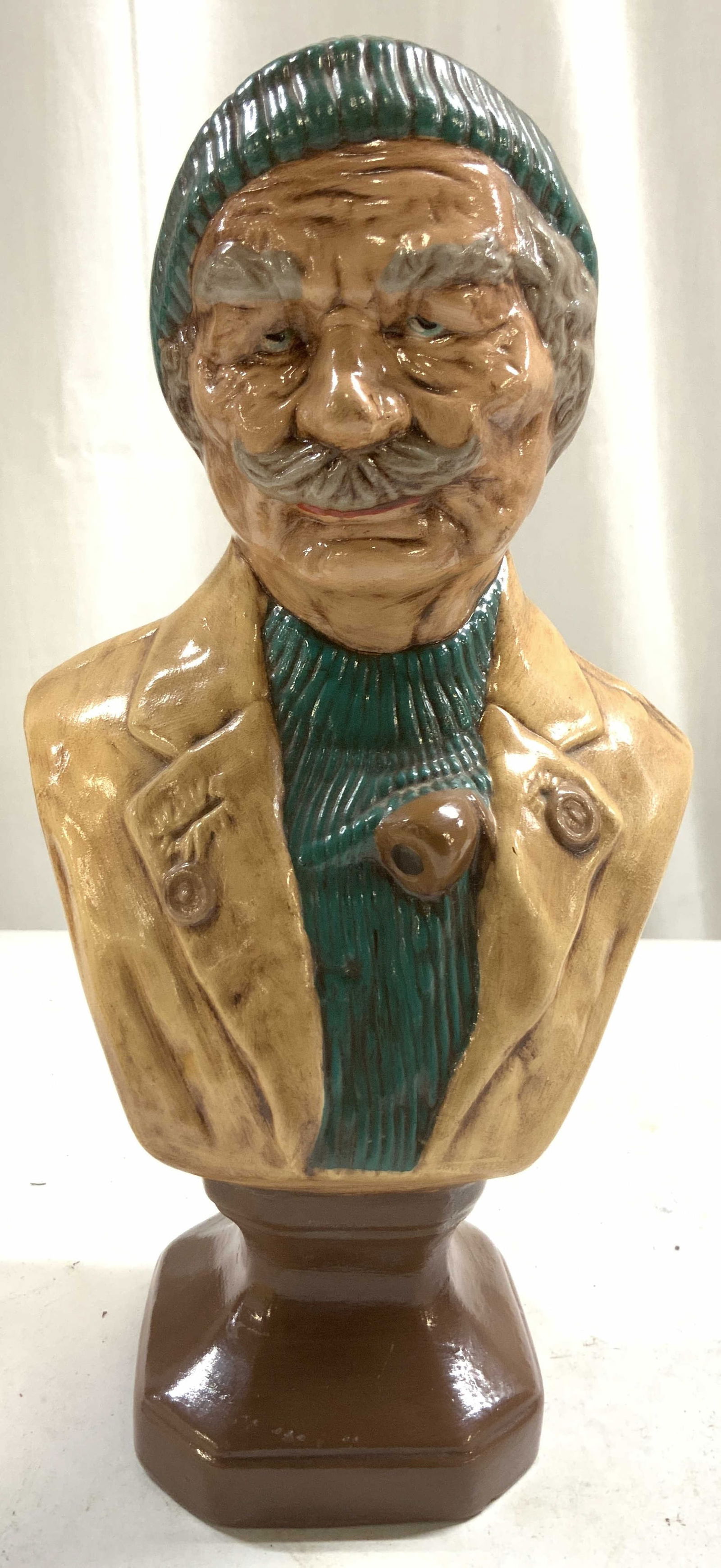 Vtg Holland Mold Painted Ceramic Fisherman Bust (1 of 8)