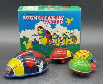 LADY BUG FAMILY PARADE Mechanical Toy, Org Bx