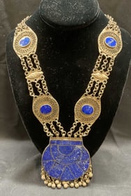 Vintage Silver Tn Stone Pendant Necklace