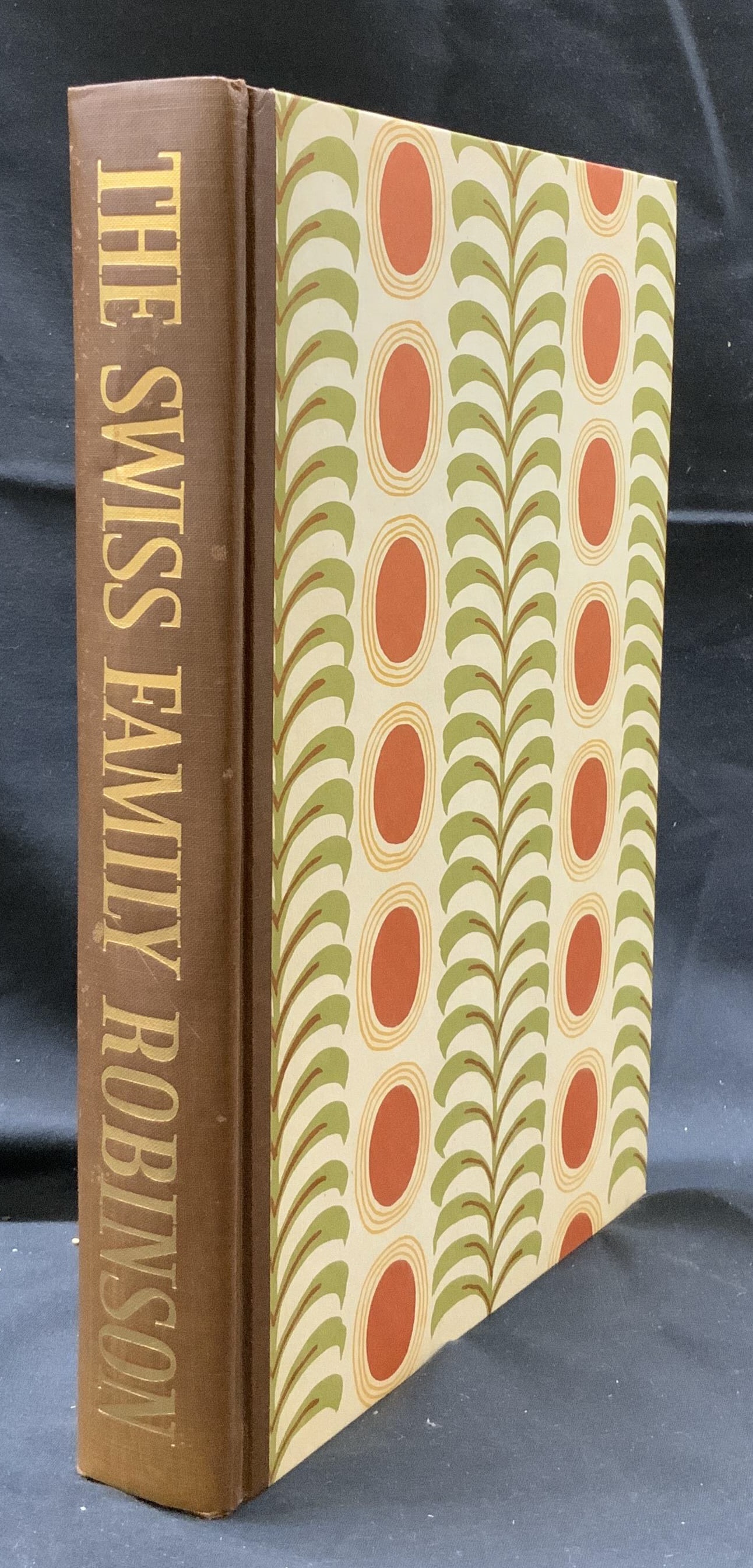 Vintage Boxed Edition The Swiss Family Robinson: Vintage Boxed Edition The Swiss Family Robinson Published by Johann Wyss. Book has a hard cover that has decorative details on the cover and back. Contains images of maps in the first pages of the boo