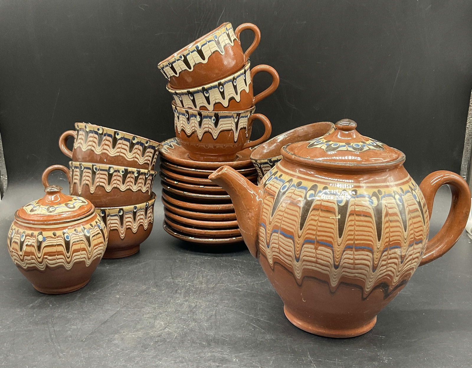 21 Trademarked Vintage Artisan Pottery Tableware (1 of 8)