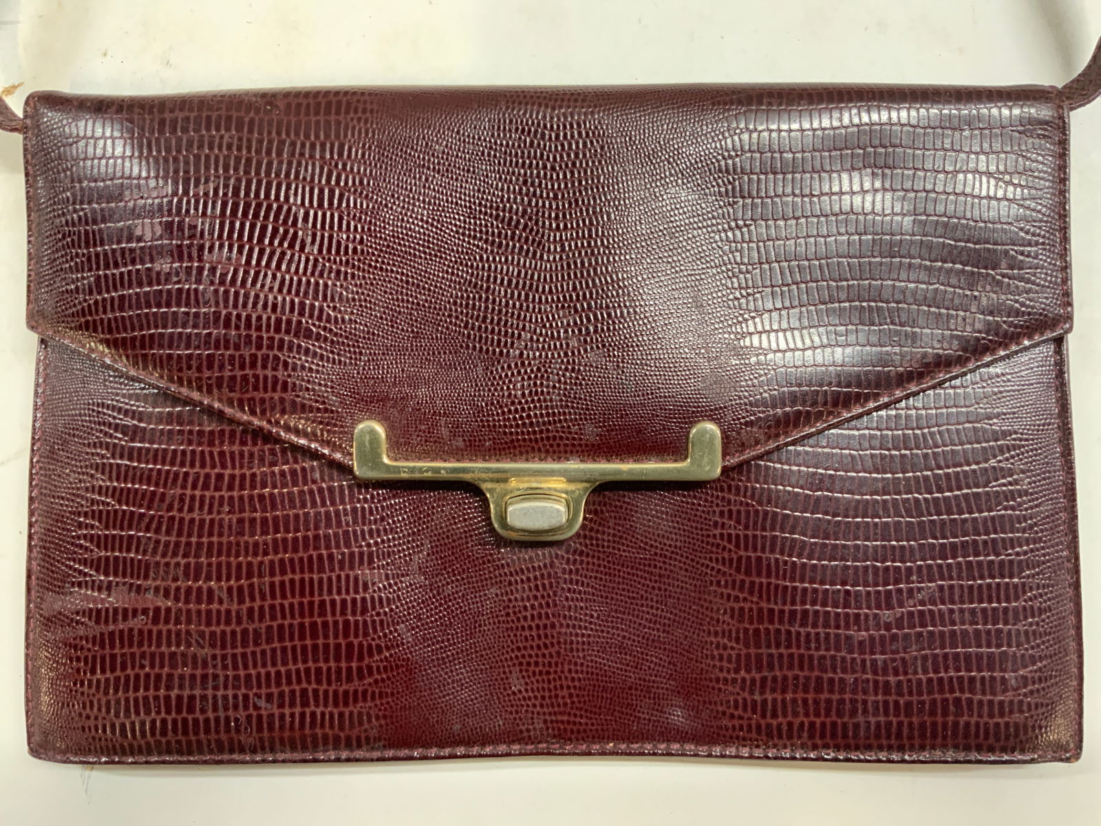 TO MATCH BALLY SHOES Croc Leather Clutch W Strap (1 of 7)