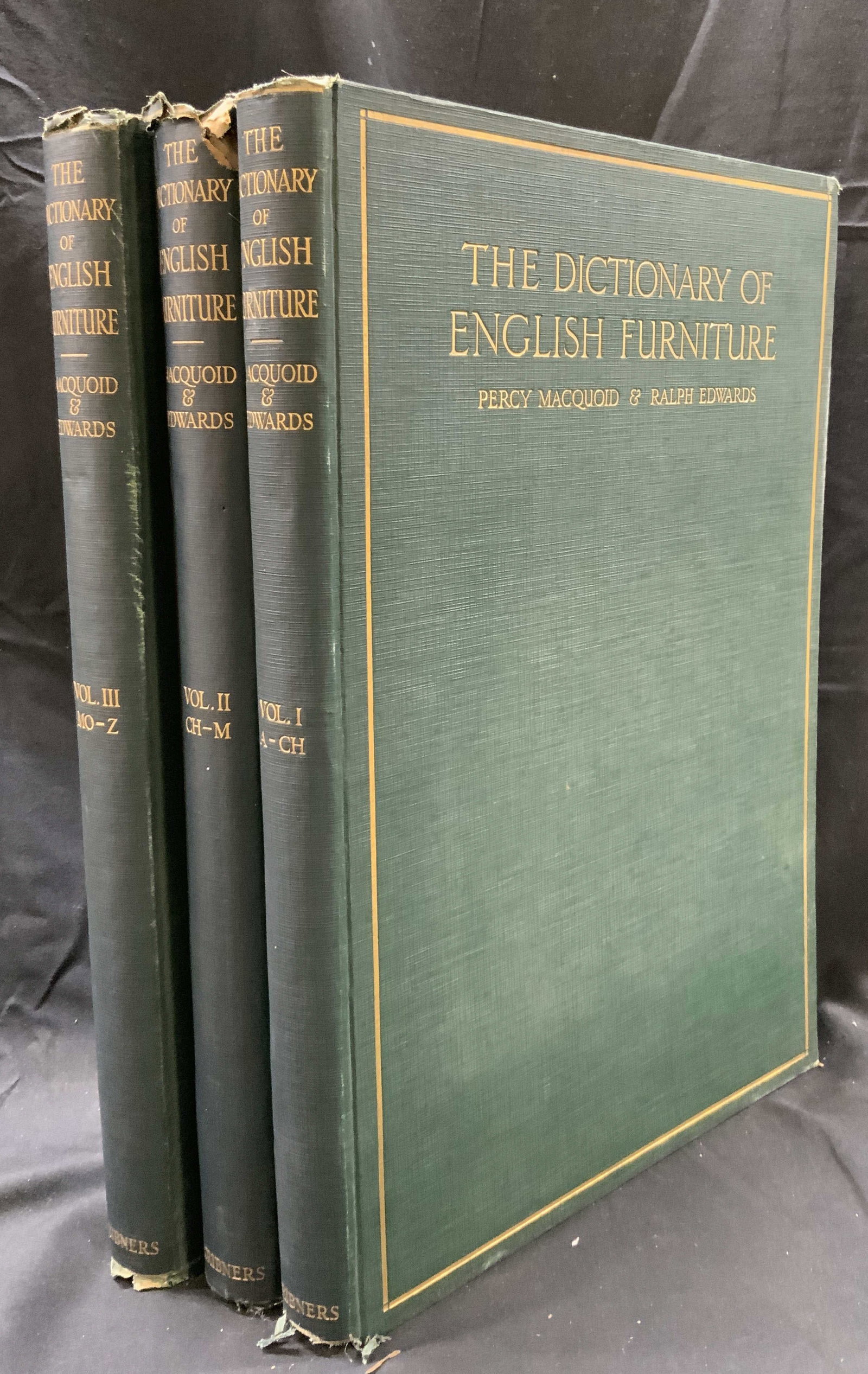 Lot3 Dictionary of English Furniture Illust GrBr: Lot 3 The Dictionary of English Furniture. 3 green & gold hard-cover dictionaries. Rectangle heavy dictionaries. Features color plates. Printed in Great Britain by Billing and Sons limited Guilford & 