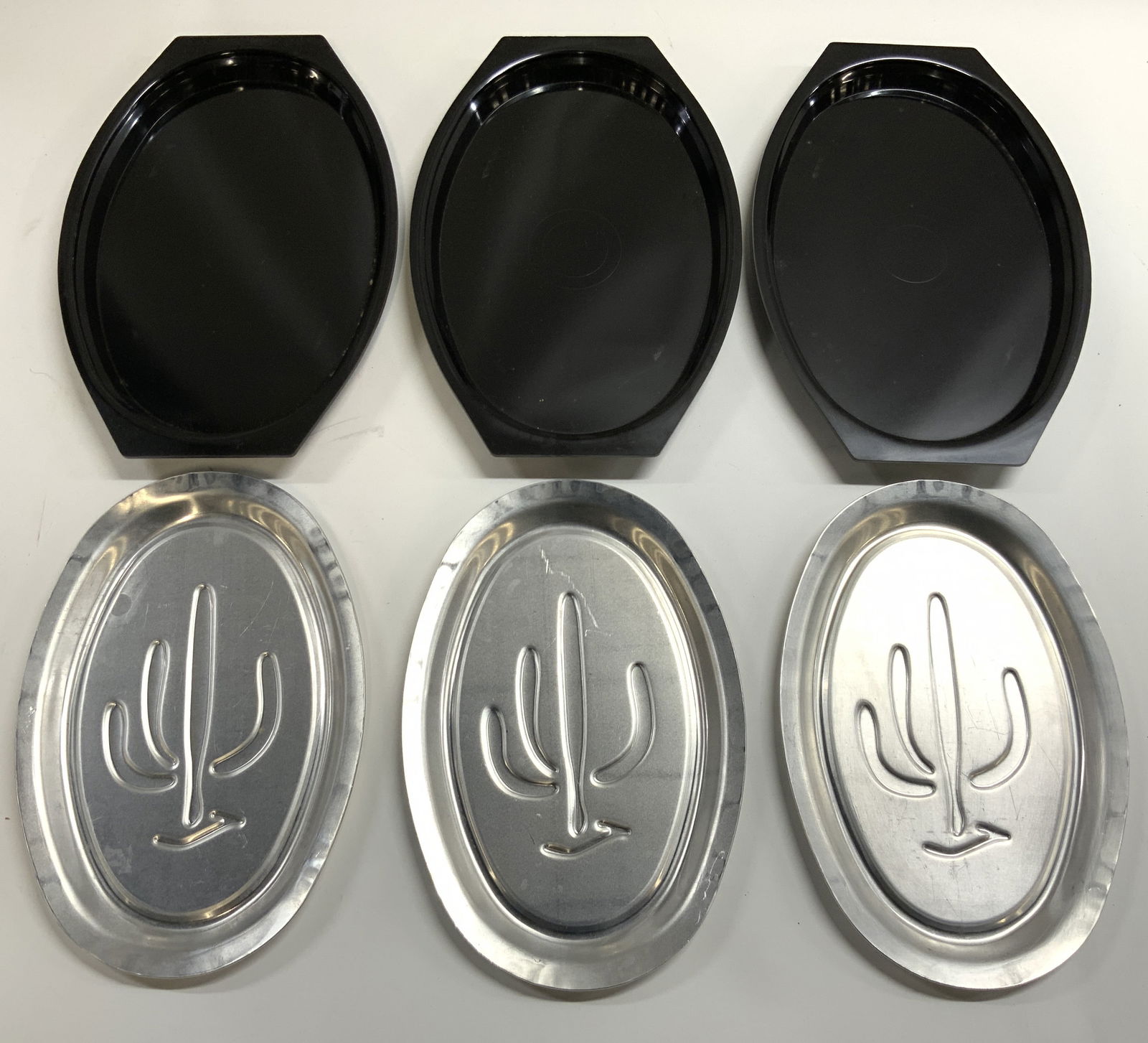 NORDIC WARE Set 3 Serving Trays W Orig Box (1 of 7)