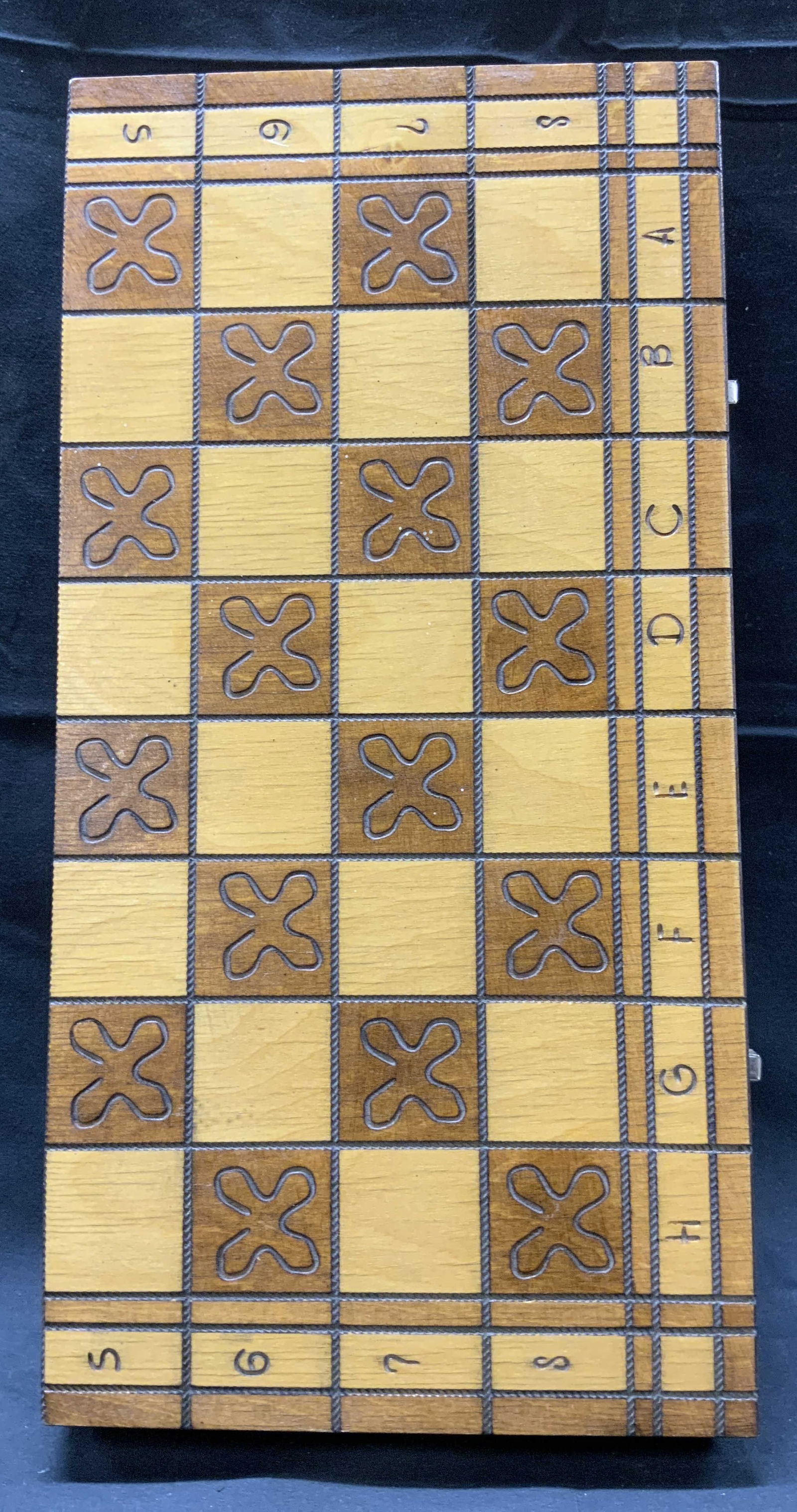 Folding Wooden Chess Set (1 of 8)