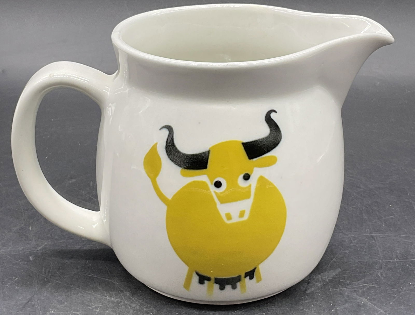 ARABIA FINLAND MCM Yellow Bull Ceramic Pitcher (1 of 8)