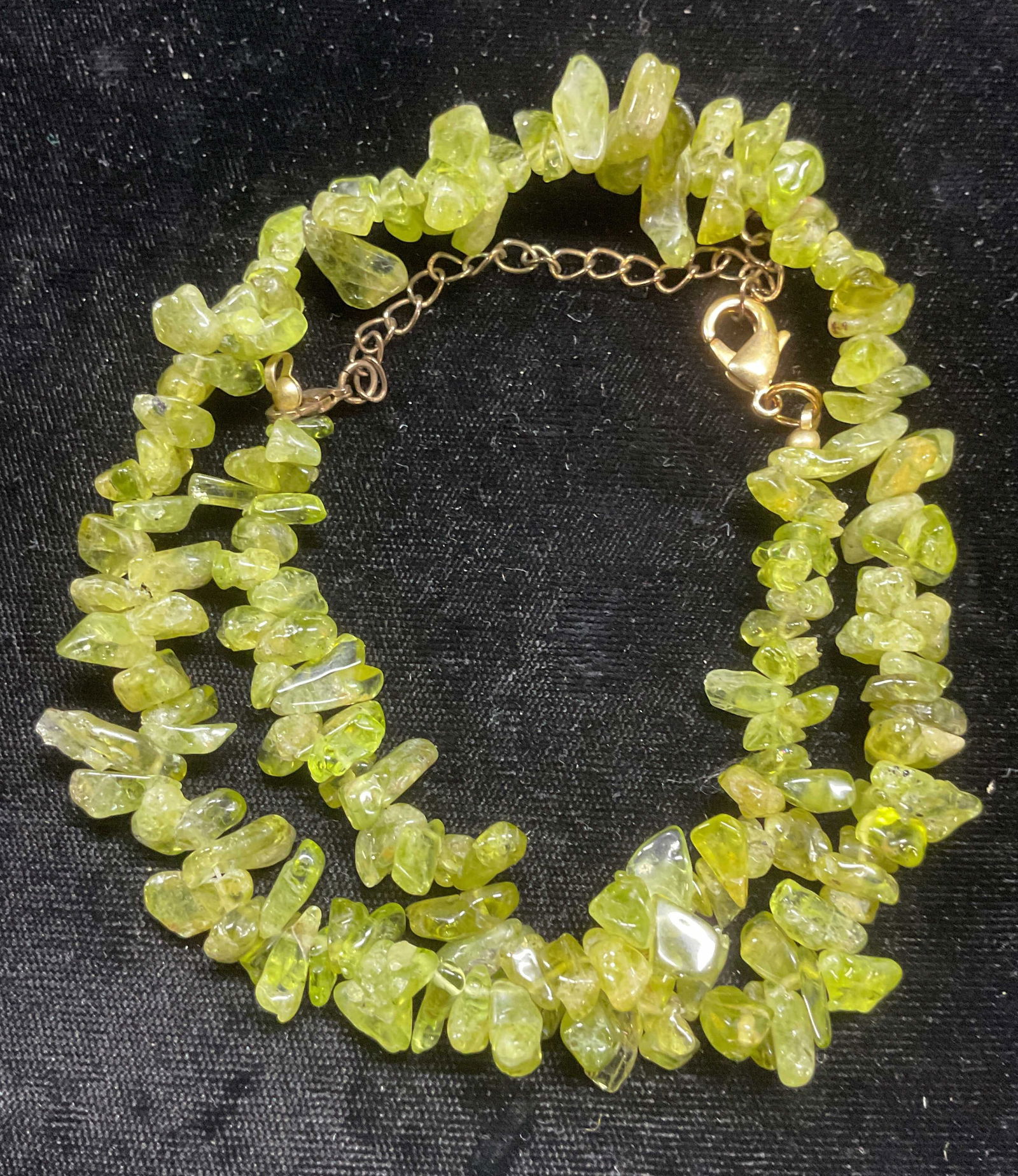Green Semiprecious Stone Beaded Necklace (1 of 6)