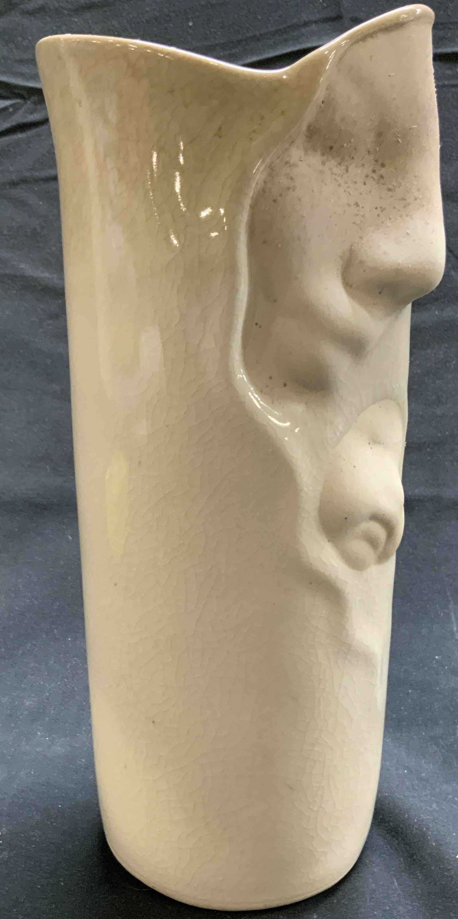 SARA LUND Signed Porc Her & Him Vase: Underside is signed LUND. Vase is cream toned and porcelain. Piece appears to be vintage. Vase has beveled image of female face & childs face. Vase measures approximately 8 inches tall 3.75 inches wid