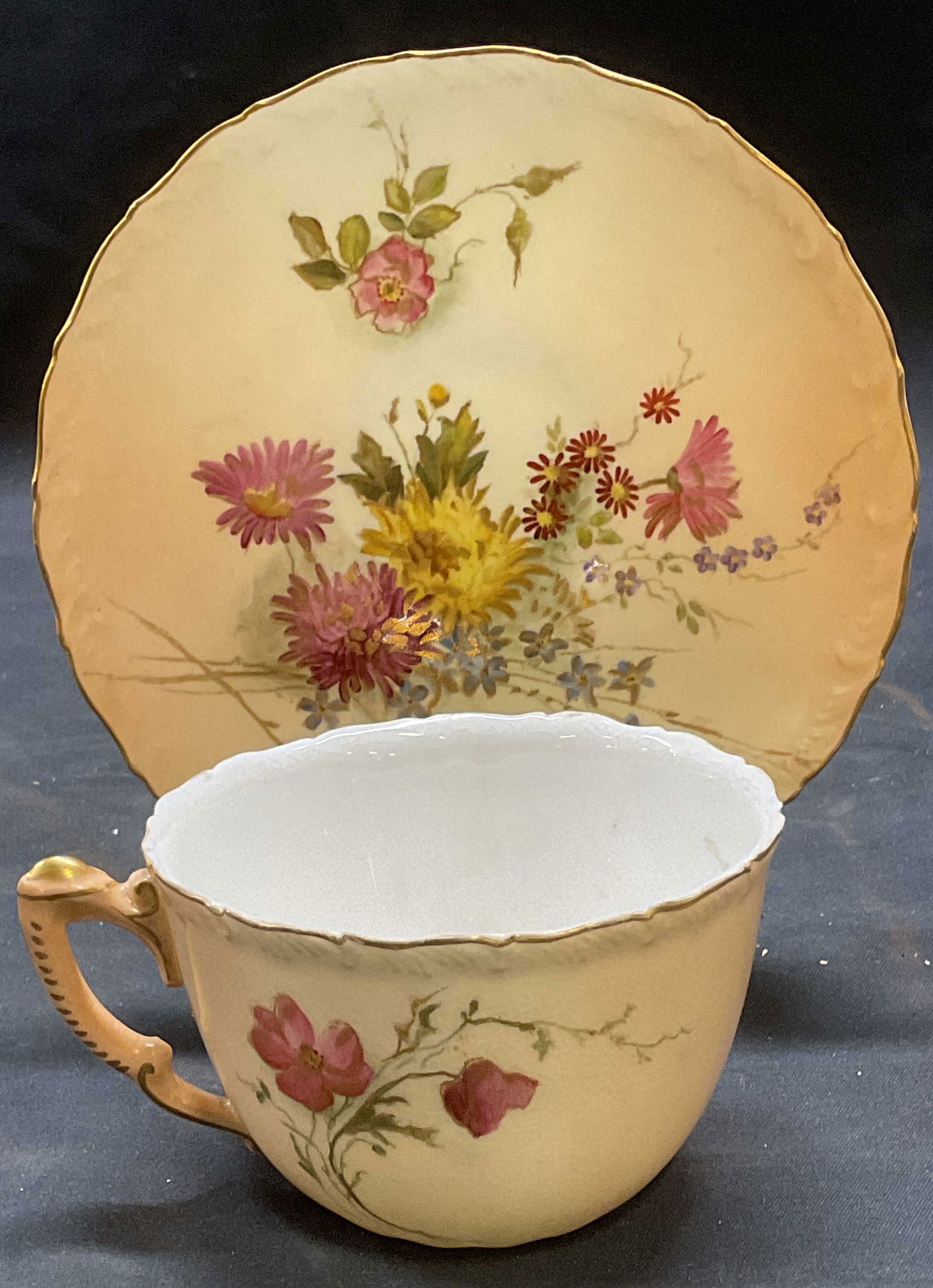 Antique Royal Worcester Floral Teacup & Saucer (1 of 7)