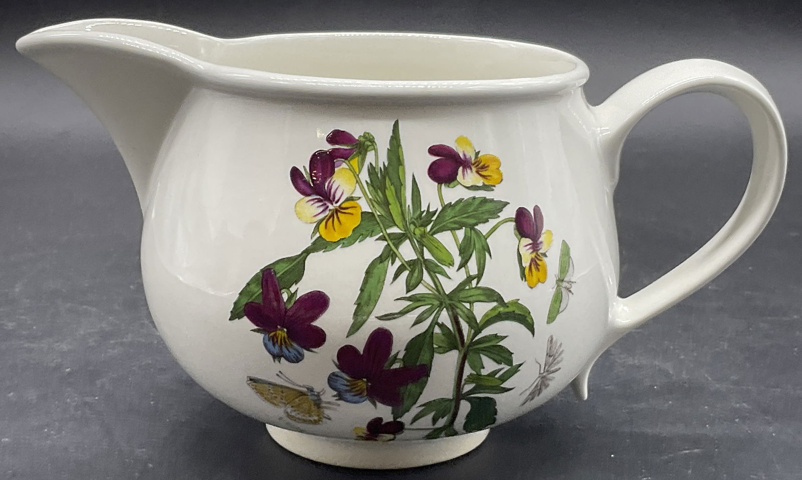 PORTMEIRION Botanic Garden Porcelain Creamer (1 of 7)
