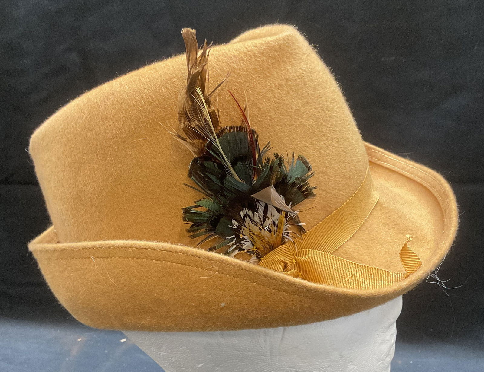 Vtg Henry Pollak Ritz Yellow Wool Hat (1 of 6)