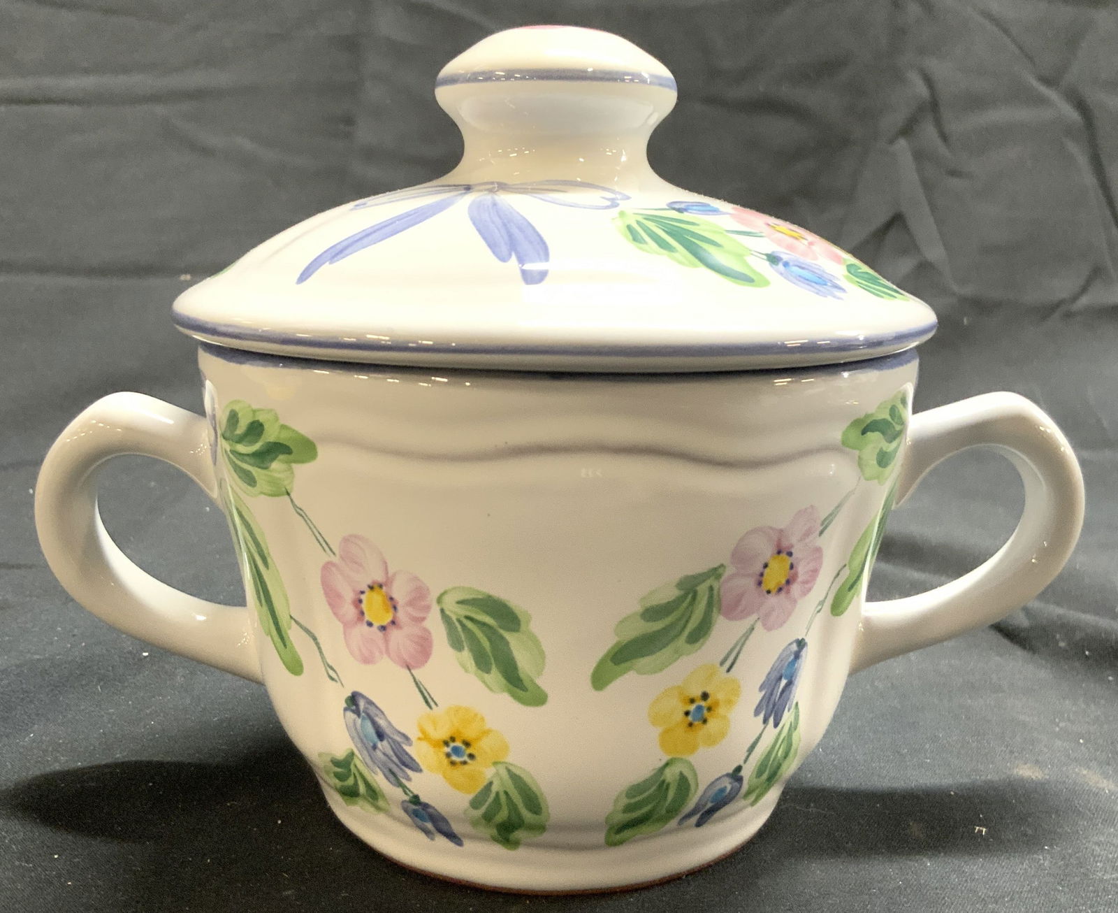 HEREND Hand Painted Ceramic Sugar Dish Hungary (1 of 8)